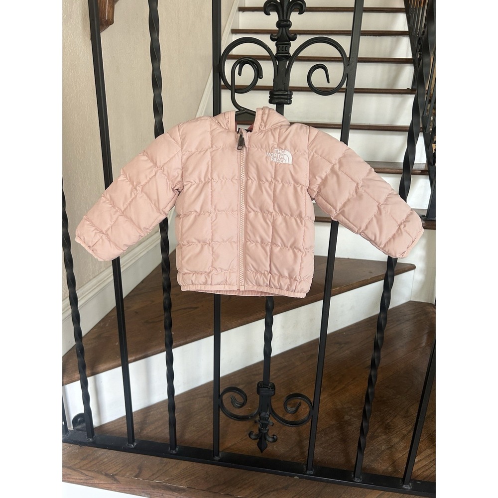 Baby Girl's Size 3-6 Months The North Face Jacket Reversible Theroball Pink Hood